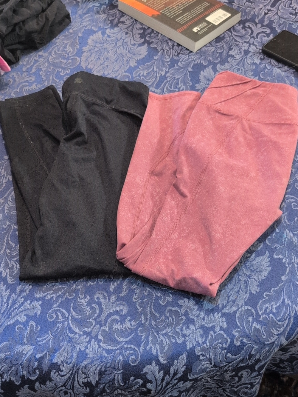 Black And Pink Set Of Leggings